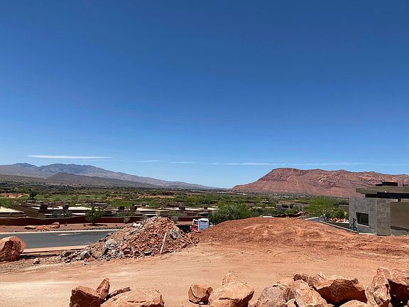 4th image of Kachina Vistas Cir