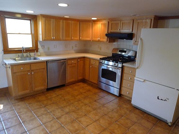 5th image of 62 South St