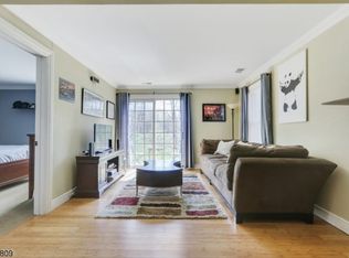 138 Jamestown Rd, Basking Ridge, NJ 07920