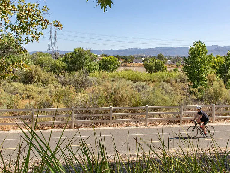 Explore the trails along the Santa Clara River.