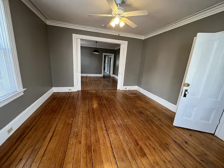 203 Howell St #1 — Photo 2