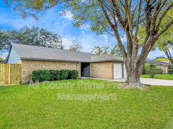 4th image of 19311 Spanish Needle Dr