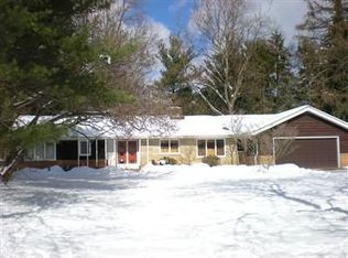 11005 Cardinal Ln, Brecksville, OH