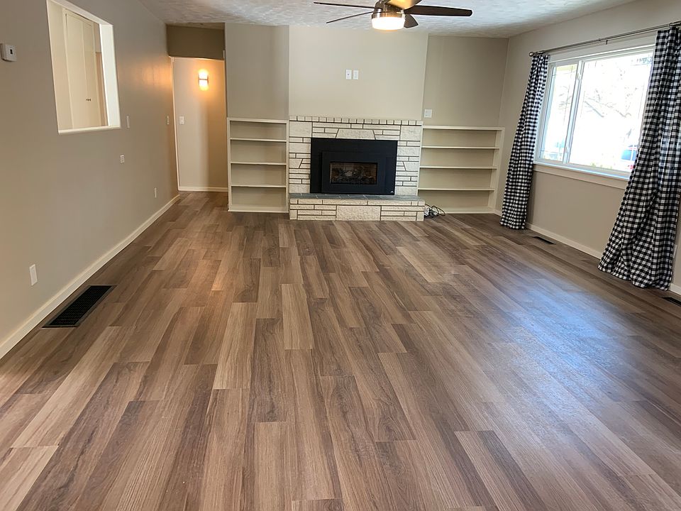 Built in shelves, gas insert