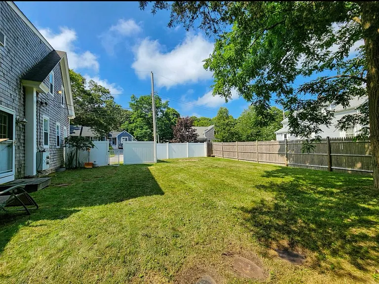 44 Washburn St — Photo 29