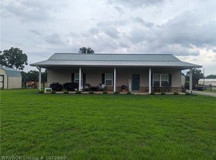 804 N Gray St, Pocola, OK 74902