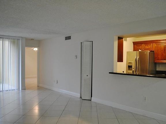 5th image of 9782 NW 46th Ter
