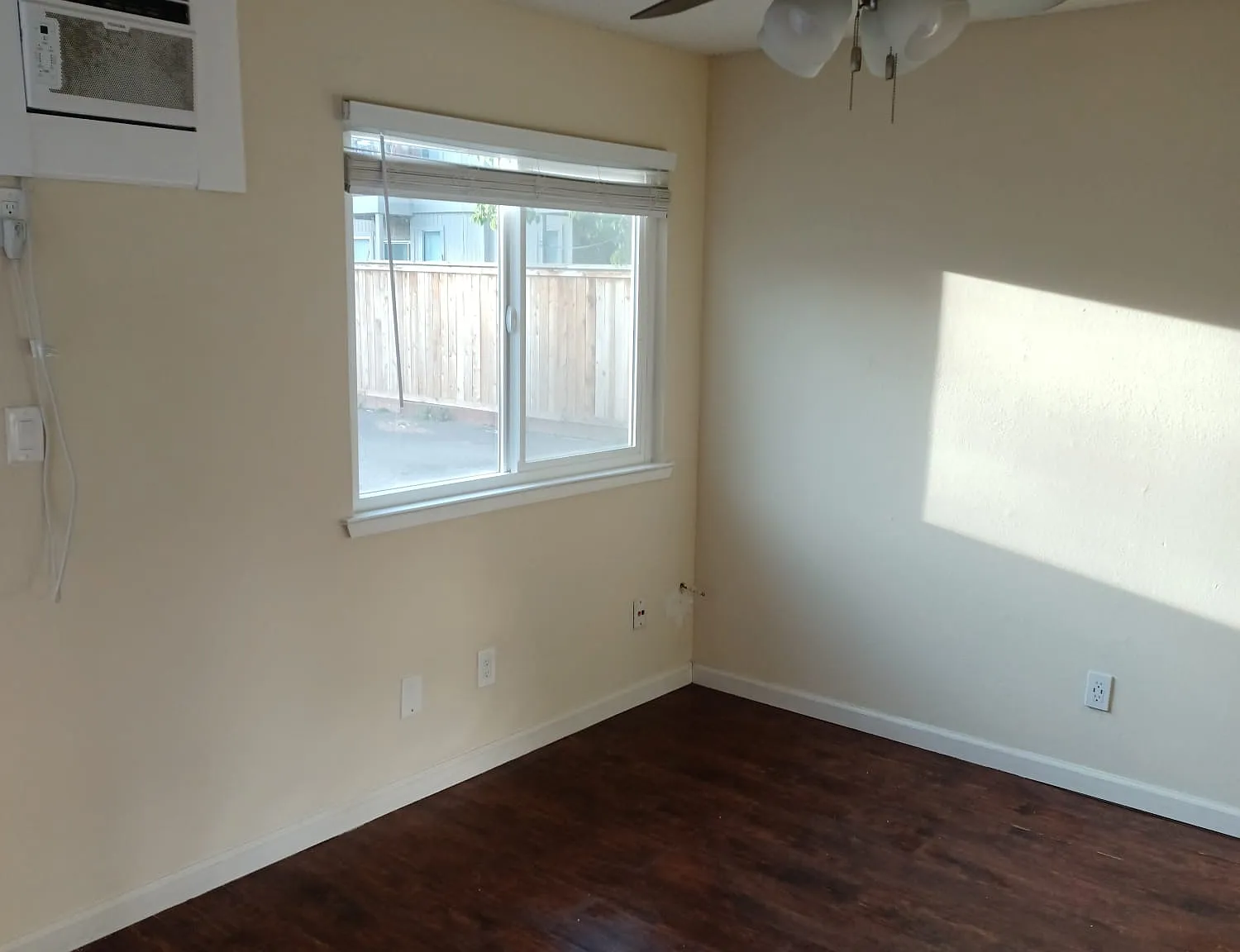 1 bed, 550 sqft, $1,295 — Photo 3