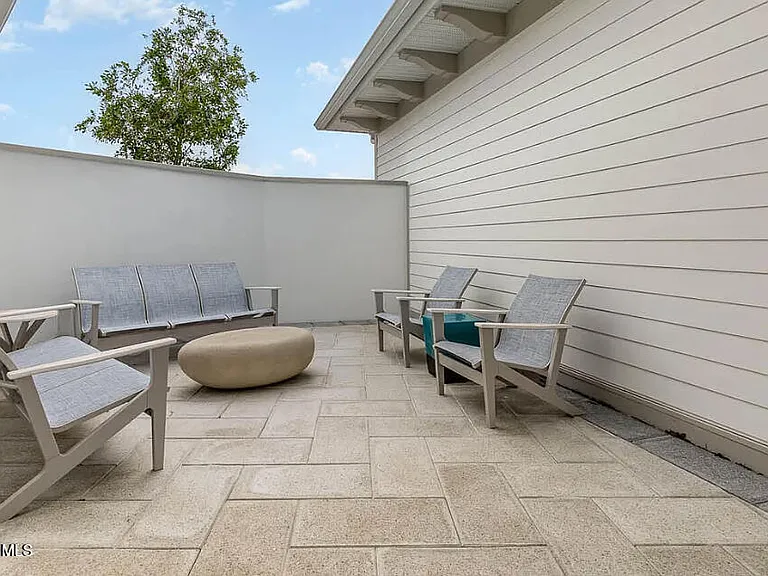 7389 Tourmaline Dr — Photo 39