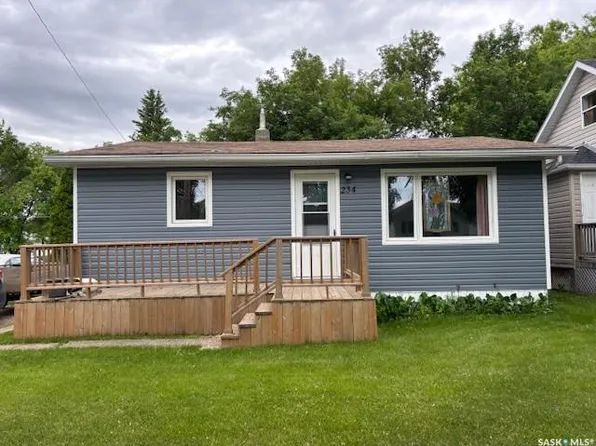 234 3rd AVENUE W, Canora, SK S0A 0L0