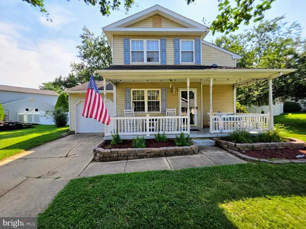37 Hawthorne Ave, Newark, DE 19711