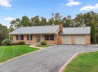 15841 Broadcreek Dr, Clear Spring, MD 21722