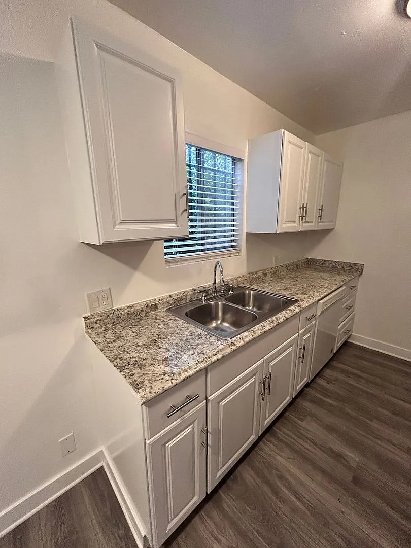 1 bed, 1.0 bath, 650 sqft, $1,795 — Photo 1
