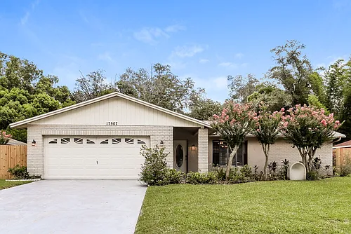 17507 Cranbrook Dr Photo 1
