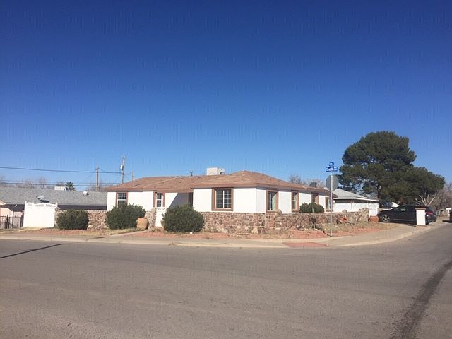 Corner Lot Home!