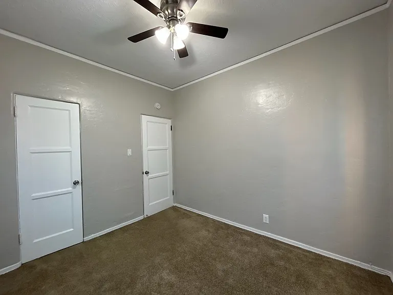 2217 E Bermuda St #212 — Photo 10