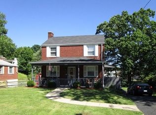 8374 Peebles Rd, Pittsburgh, PA 15237