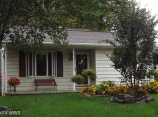 7035 Oliverwood Rd, Baltimore, MD 21220