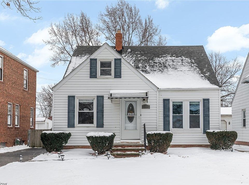 1st image of 21960 Maydale Ave