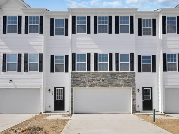 128 Weeping Willow Ln, Etna, OH 43068