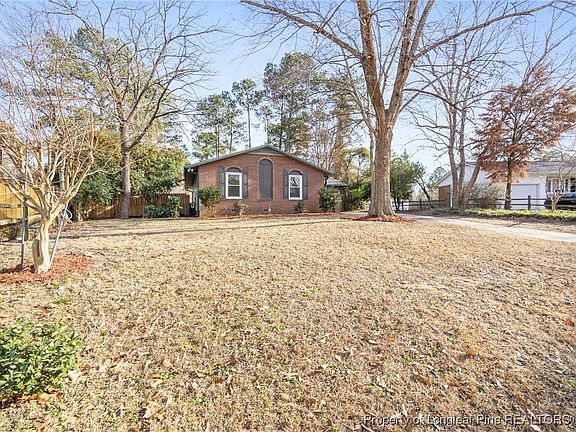2nd image of 1109 Vesper Ln