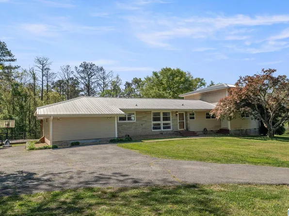 207 Crescent Cir, Jasper, AL 35503