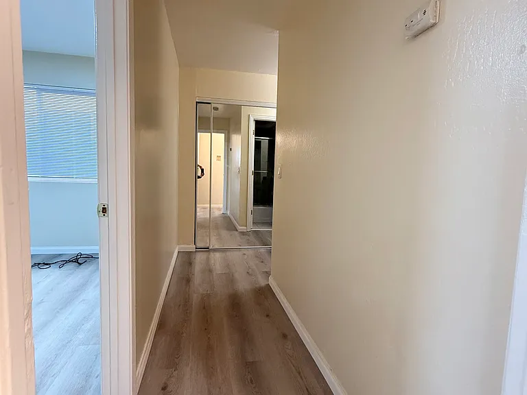 677 Villa St #1 — Photo 2