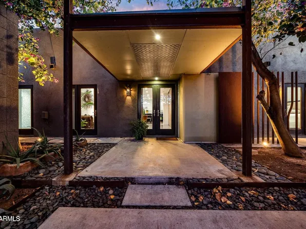 3320 N 44TH Street, Phoenix, AZ 85018