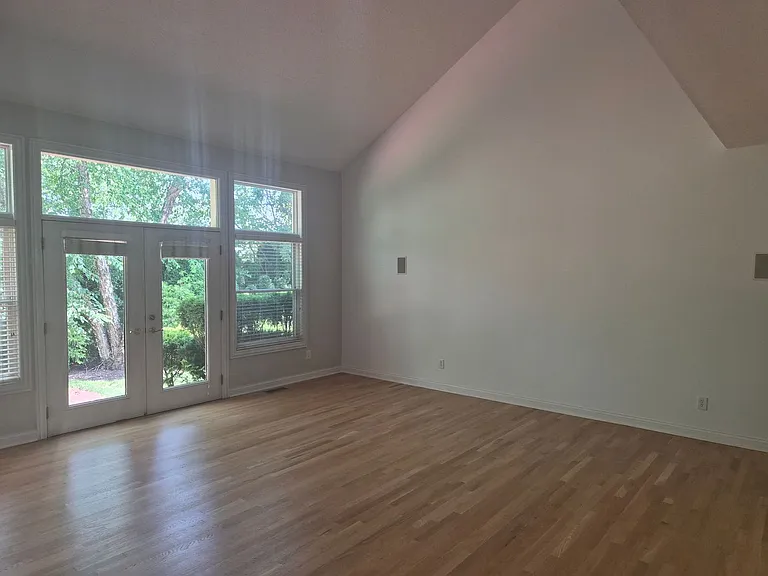 6237 Muirloch Ct S — Photo 17