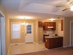 4th image of 359 Lafayette Point Cir
