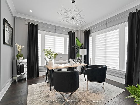 4th image of 39 McKeown St