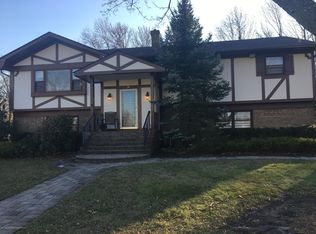 14 Century Dr, West Long Branch, NJ 07764