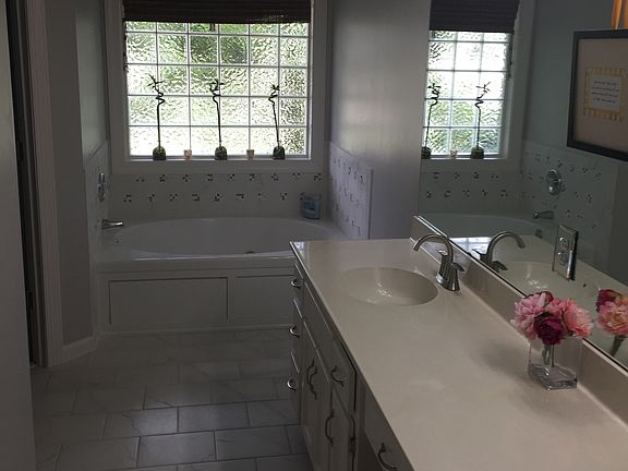 5th image of 4609 Old Stone Ln