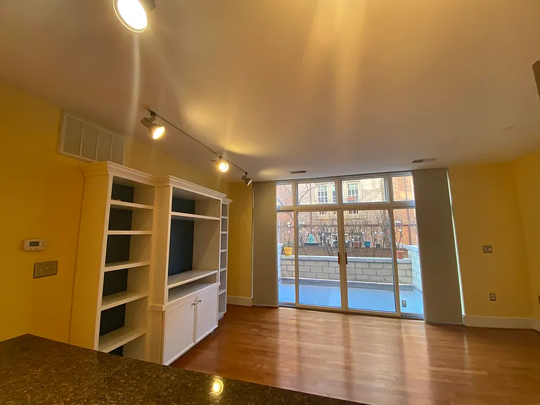 1654 Euclid St NW #105 — Photo 12