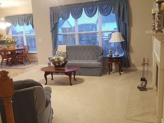 Open Family Room w/FP