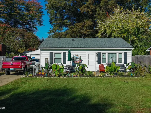 10008 Donau Ln, Louisville, KY 40272