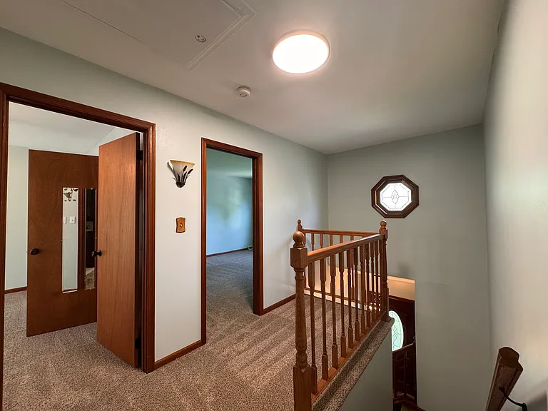 1739 Wendy Ln — Photo 23