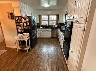 906 Conklin St, Canadian, TX 79014