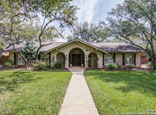 82 Mossy Cup St, Shavano Park, TX 78231