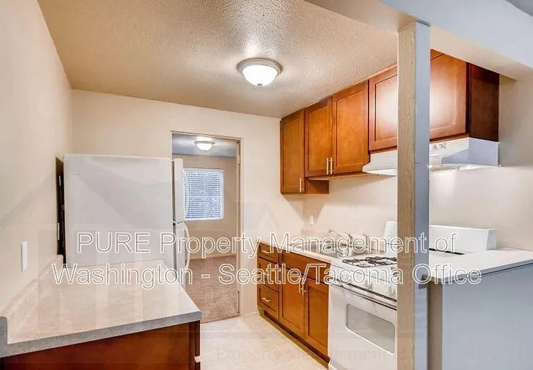14510 Washington Ave SW #12 — Photo 5