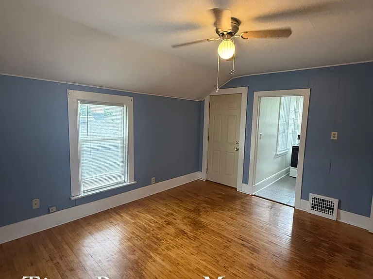 637 Ceape Ave #A — Photo 2