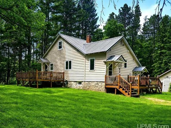 11856 Dupont Rd #5, Hurley, WI 54534