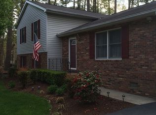 12130 N Catalina Dr, Lusby, MD 20657