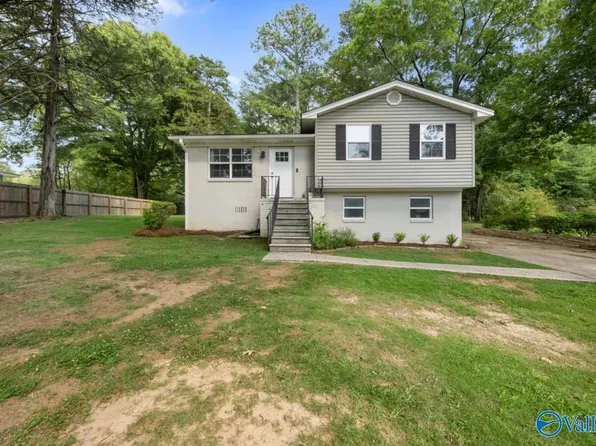 408 5th St N, Pell City, AL 35125