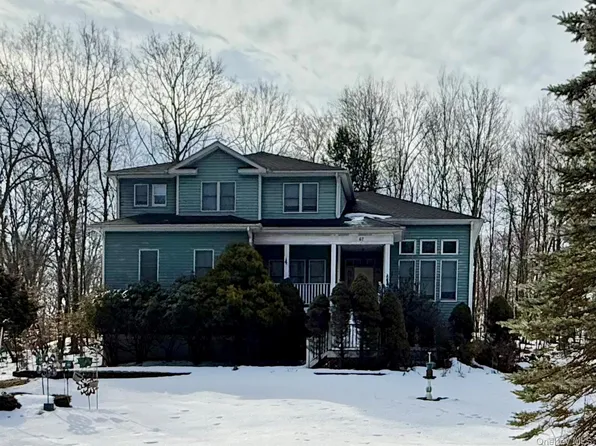 67 Bowe Lane, Lagrangeville, NY 12540