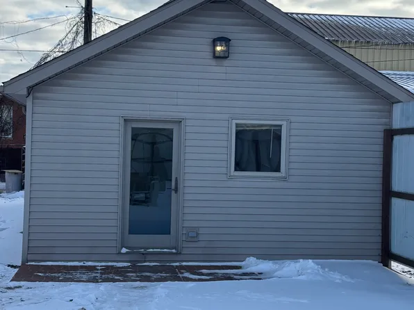 5015 Trankle Ct, Hammond, IN 46327