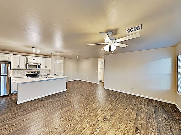 5th image of 5014 Avion Ct