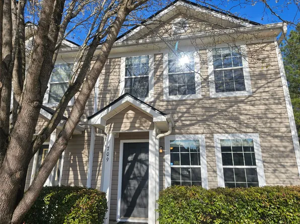 709 Outlook Way, Atlanta, GA 30349