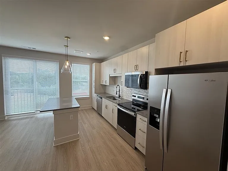 District on the Etowah Apartments — Photo 118