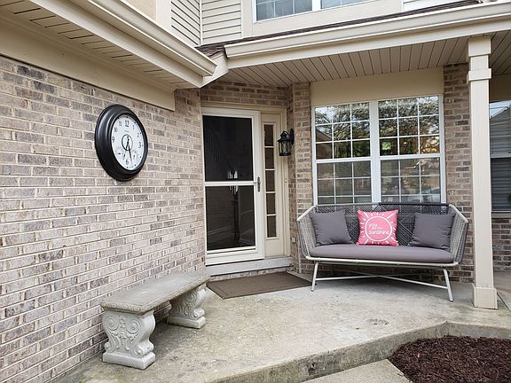 2nd image of 2440 Prescott Ln